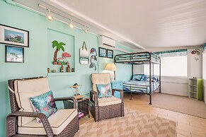 Boat Dock & Kayaks: Canalfront Home in Homosassa