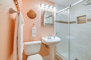 Boat Dock & Kayaks: Canalfront Home in Homosassa