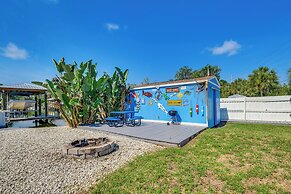 Boat Dock & Kayaks: Canalfront Home in Homosassa