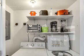 Screened Balcony & Views: Modern Osage Beach Condo