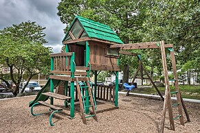 Screened Balcony & Views: Modern Osage Beach Condo