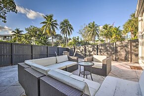 Canal-front Condo: Walk to Downtown Ft Lauderdale!