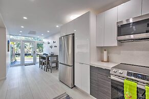 Canal-front Condo: Walk to Downtown Ft Lauderdale!