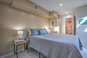 Canal-front Condo: Walk to Downtown Ft Lauderdale!