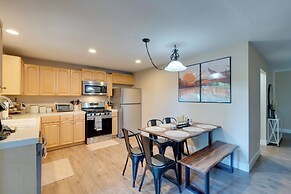 12 Mi to Apple Hill: Family-friendly Cabin Retreat