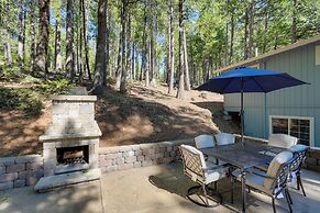 12 Mi to Apple Hill: Family-friendly Cabin Retreat
