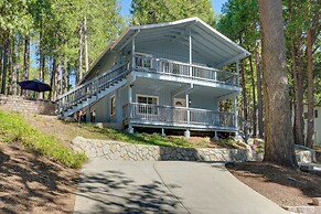 12 Mi to Apple Hill: Family-friendly Cabin Retreat
