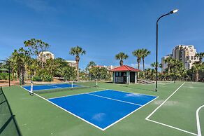 Coastal Condo: Patio & Free Resort Amenities!