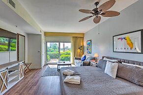 Coastal Condo: Patio & Free Resort Amenities!