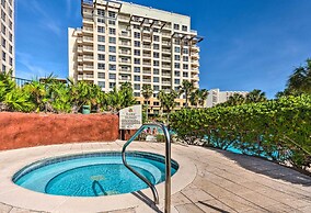 Coastal Condo: Patio & Free Resort Amenities!