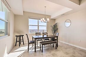 6 Mi to Disney: Resort Hideaway w/ Pool Access!