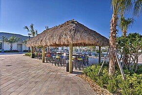 6 Mi to Disney: Resort Hideaway w/ Pool Access!