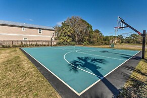 Half-mi to Beach Access: Sunny Miramar Villa!