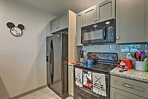 Kissimmee Retreat w/ Pool Access, 10 Mi to Disney!