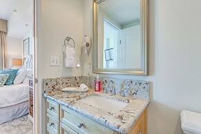 Exquisite Island Condo: Resort Perks & Views!