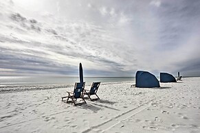 Exquisite Island Condo: Resort Perks & Views!