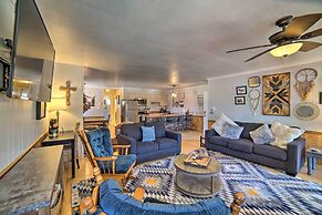 Red River Condo w/ Fire Pit: 1/2 Mi to Slopes!