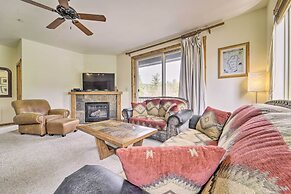 2 Mi to Donner Lake: Walkable Truckee Condo!
