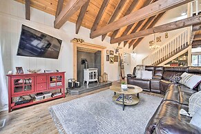 2 Mi to Tahoe Donner: Truckee Getaway w/ Grill