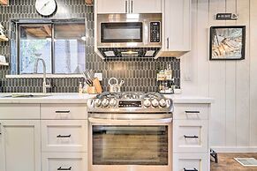 2 Mi to Tahoe Donner: Truckee Getaway w/ Grill