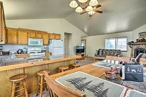 Big Bear Lake Cabin w/ Deck & Views ~ 9 Mi to Ski!