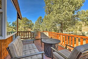Big Bear Lake Cabin w/ Deck & Views ~ 9 Mi to Ski!
