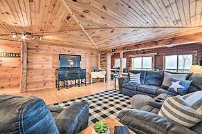 Diamond Lake Waterfront Cabin w/ Deck + Dock!