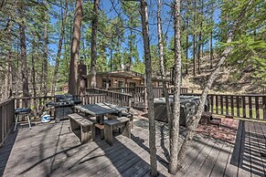Tranquil Cabin w/ Stream & Deck Near Dtwn Ruidoso!