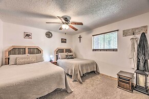 Tranquil Cabin w/ Stream & Deck Near Dtwn Ruidoso!