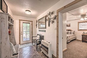 Tranquil Cabin w/ Stream & Deck Near Dtwn Ruidoso!