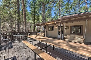 Tranquil Cabin w/ Stream & Deck Near Dtwn Ruidoso!