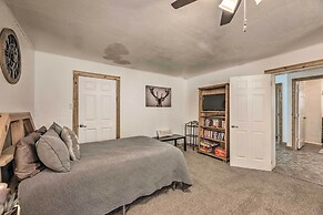 Tranquil Cabin w/ Stream & Deck Near Dtwn Ruidoso!