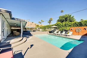 Palm Springs Home: Casita + Fire Pit!