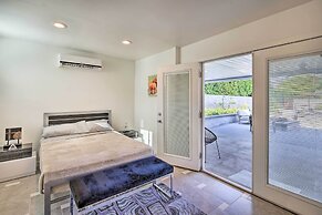 Palm Springs Home: Casita + Fire Pit!