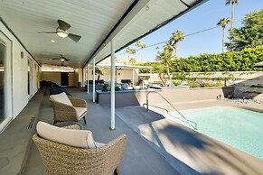 Palm Springs Home: Casita + Fire Pit!