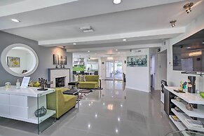 Palm Springs Home: Casita + Fire Pit!