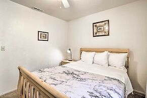 Hot Tub & Deck: Big Bear Gem Near Resorts!