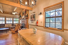 Hot Tub & Deck: Big Bear Gem Near Resorts!