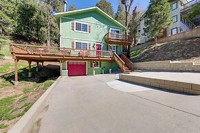 Remodeled Crestline Retreat: Walk to Lake Gregory!