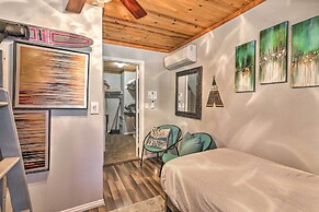 Remodeled Crestline Retreat: Walk to Lake Gregory!