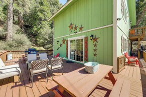Remodeled Crestline Retreat: Walk to Lake Gregory!