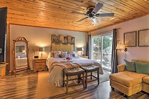 Remodeled Crestline Retreat: Walk to Lake Gregory!