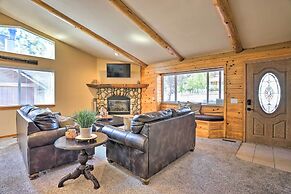 Pet-friendly Big Bear Cabin ~ 6 Mi to Ski Resorts!