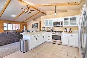 Pet-friendly Big Bear Cabin ~ 6 Mi to Ski Resorts!
