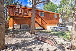 Pet-friendly Big Bear Cabin ~ 6 Mi to Ski Resorts!