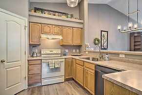 Colorado Springs Townhome ~ 10 Miles to Downtown!