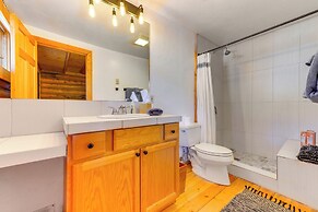 Jackson Condo w/ Fireplace < Half Mi to Snow King!