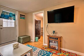 Cozy Third-story Apartment in Dtwn Brockton!