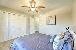 Fayetteville Home w/ Hot Tub ~ 3 Mi to U of A!