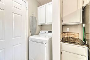 Fayetteville Home w/ Hot Tub ~ 3 Mi to U of A!